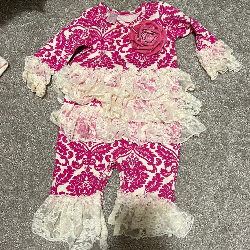 Giggle Moon 9M one piece
